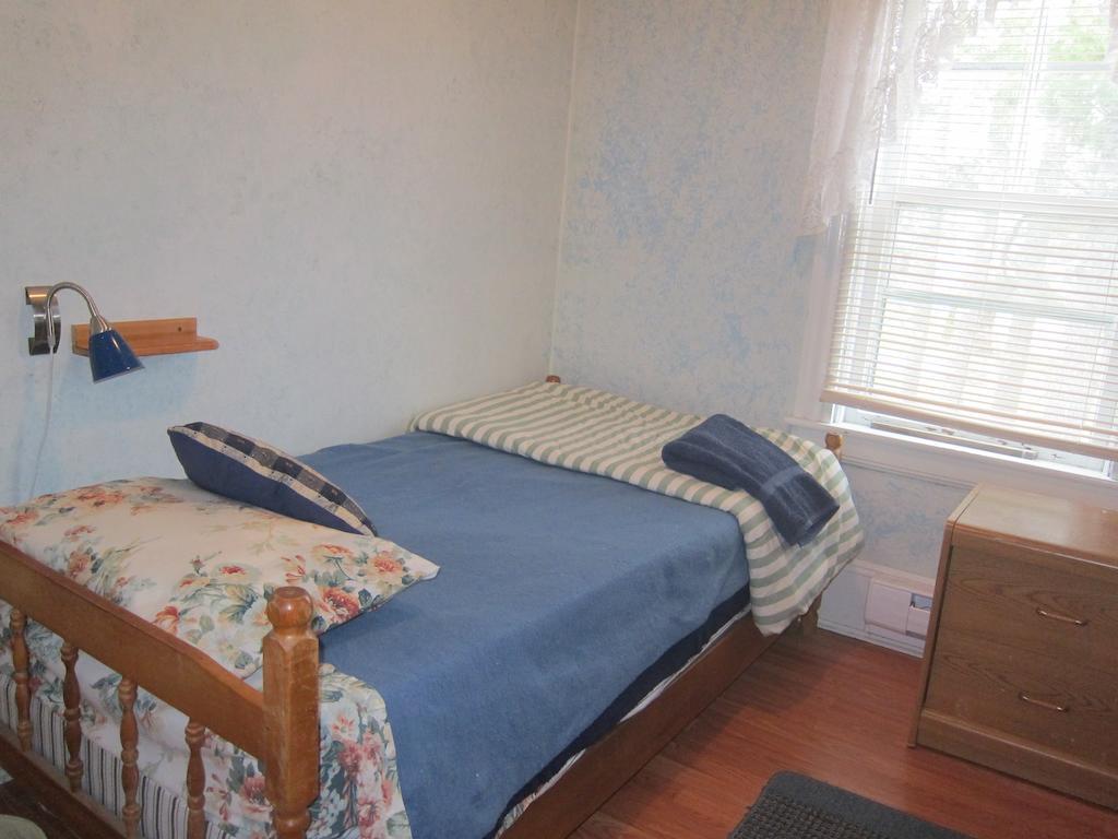Caledonia Country Hostel Room photo